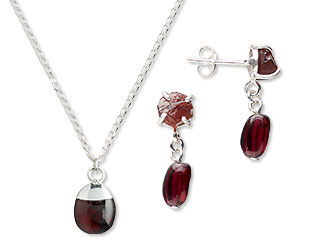 Single-Strand Necklace and Earring Set