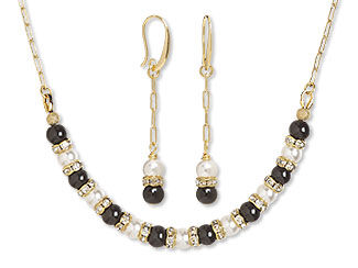 Single-Strand Necklace and Earrings