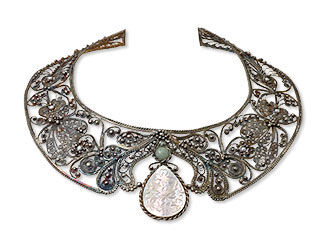 Choker-Style Necklace