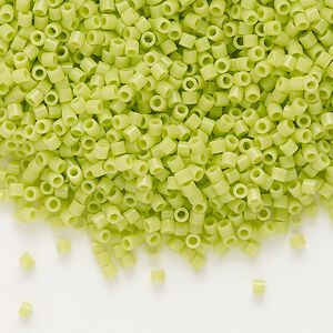 Seed bead, Delica®, glass, pkg/250g, #15 round, opaque chartreuse (DBS-0733).