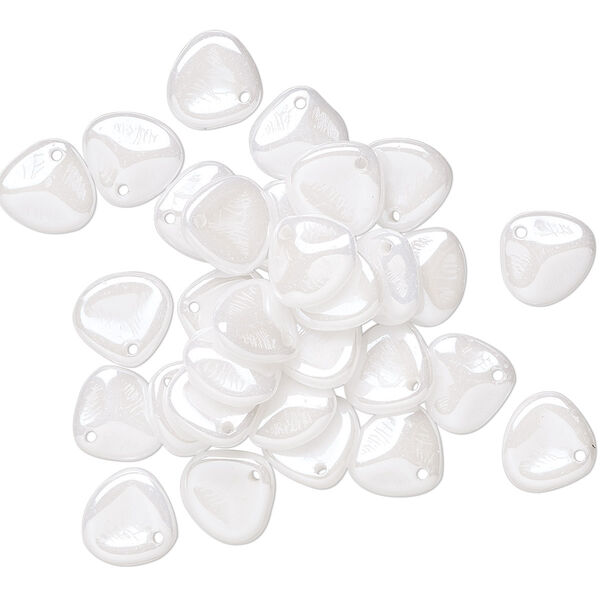 Drop, Preciosa, Czech pressed glass, opaque alabaster snow white luster, 8x7mm triangular teardrop with 0.8-0.9mm hole. Sold per pkg of 30. image number 0