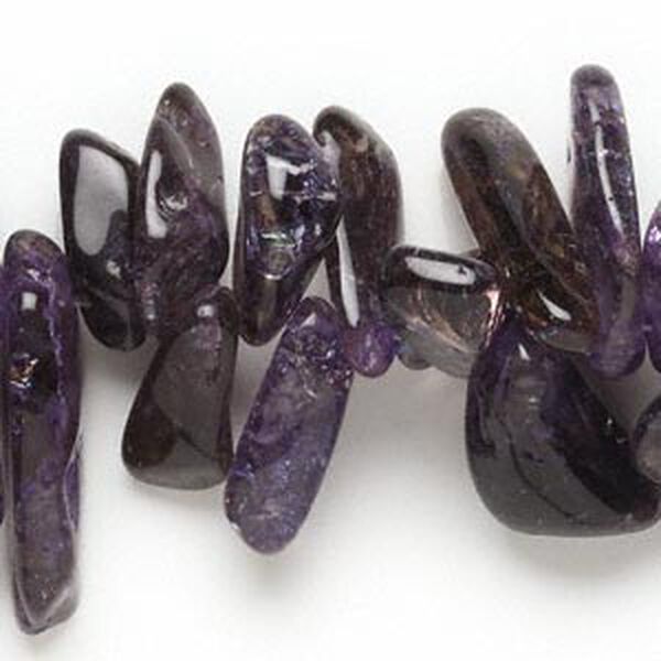Bead, ice flake quartz (dyed/heated), dark grape, extra-large Hawaiian chip, Mohs hardness 7. Sold per 15" to 16" strand. image number 0