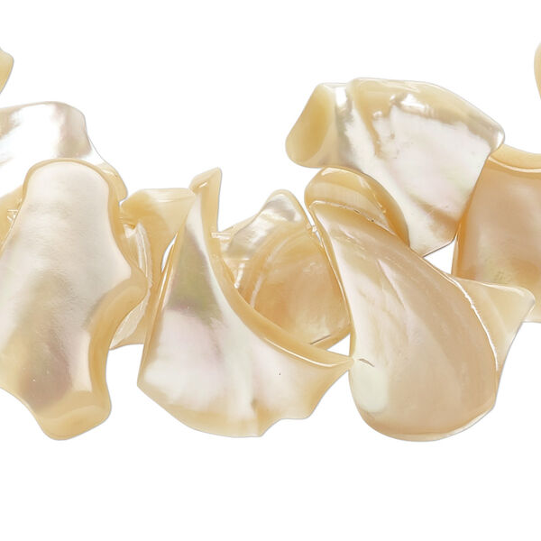 Bead, mother-of-pearl shell (natural), extra-large top-drilled chip, Mohs hardness 3-1/2. Sold per 15-1/2" to 16" strand. image number 0