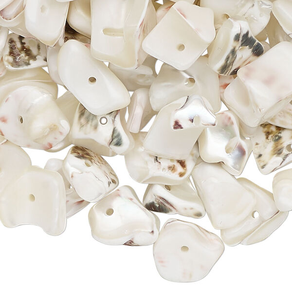 Bead mix, brown lip shell (natural/bleached), light, small to extra-large chip, Mohs hardness 3-1/2. Sold per 8-ounce pkg. image number 0