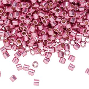 Seed bead, Delica®, glass, pkg/250g, #8 round, Duracoat® opaque galvanized hot pink (DBL-1840).