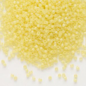 Seed bead, Delica®, glass, pkg/7.5g, #11 round, translucent matte rainbow yellow (DB-0854).