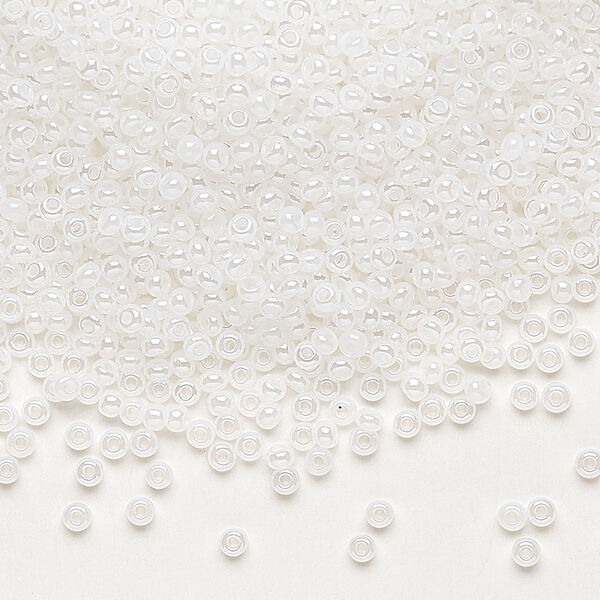 Seed bead, Preciosa Ornela Czech glass, pkg/500g, #11 rocaille, opaque luster alabaster, (57102). image number 0