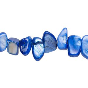 Bead, mother-of-pearl shell (dyed), blue, small to extra-large chip, Mohs hardness 3-1/2. Sold per 30-inch strand.