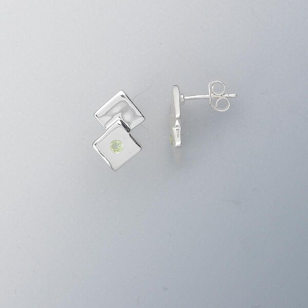 Earring, sterling silver and peridot (natural), 2mm round, 15x9mm double diamond. Sold per pair. image number 0