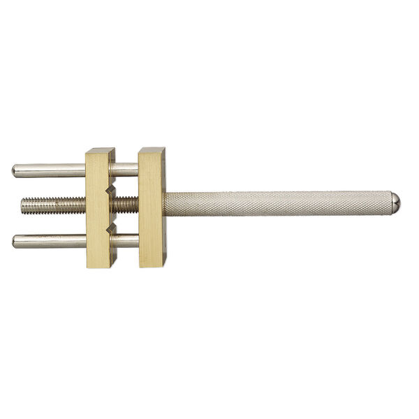 Hand vise, brass and steel, 5 x 1/2 inches with 38mm jaw length and 25mm jaw width. Sold individually. image number 0