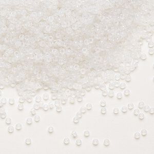 Seed bead, Miyuki, glass, pkg/250g, #15 rocaille, translucent opal alabaster base (RR-550).