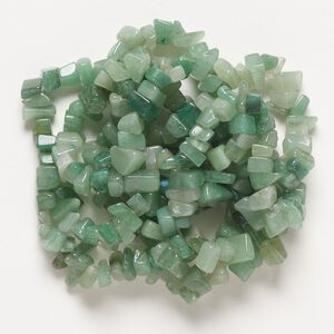 Bead, green aventurine (natural), light to medium, small to large chip, C grade, Mohs hardness 3. Sold per 32-inch strand.