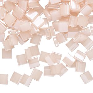 Seed bead, TILA®, glass, pkg/10g, 5mm full tila square, opaque ceylon pale pink, (TL-519).