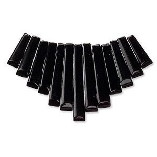 Focal, black onyx (dyed), 26x10mm-29x12mm graduated fan, B grade, Mohs hardness 6-1/2 to 7. Sold per 13-piece set. image number 0