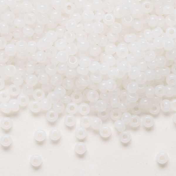 Seed bead, Preciosa Ornela Czech glass, pkg/50g, #8 rocaille, opaque alabaster, (02090). image number 0