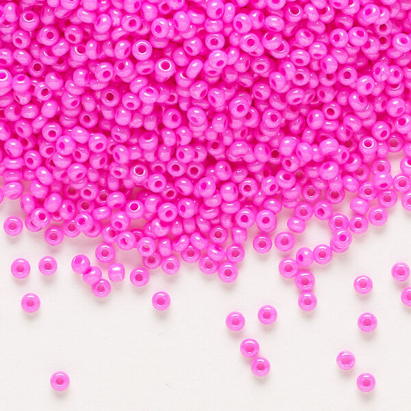 Seed bead, Preciosa Ornela Czech glass, pkg/50g, #11 rocaille, opaque pink luster chalkwhite, (16177). image number 0