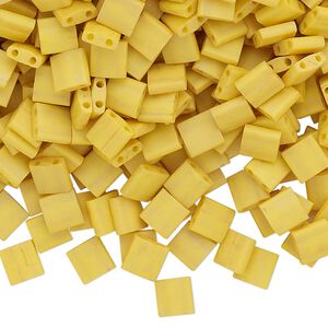 Seed bead, TILA®, glass, pkg/10g, 5mm full tila square, opaque matte rich yellow, (TL-2311).