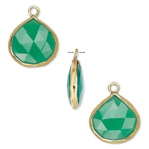 Drop, green onyx (dyed) and gold-finished sterling silver, 15x15mm double-sided faceted teardrop. Sold per pkg of 2.
