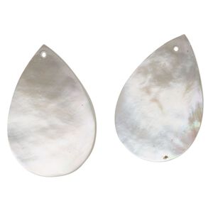 Focal, mother-of-pearl shell (natural), 2-tone, white / brown, 30x20mm teardrop, Mohs hardness 3-1/2. Sold per pkg of 2.