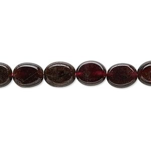 Garnet 1pkg1, hand-cut flat oval bead 15 inch 9x5mm-10x7mm