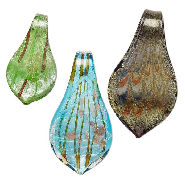 Random mix, lampworked glass, opaque to transparent mixed colors, 43x23mm-67x36mm spoon with silver-colored foil and copper-colored glitter. Sold per pkg of 3. image number 0