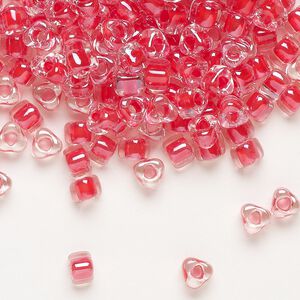 Seed bead, Miyuki, glass, transparent clear color-lined red, (TR1111), #5 triangle. Sold per 25-gram pkg.