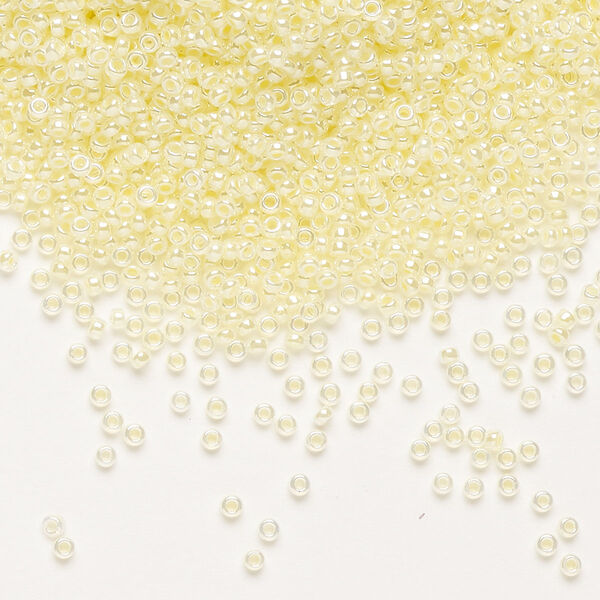 Seed bead, Miyuki, glass, pkg/250g, #15 rocaille, opaque inside dyed color luster light lemon ice alabaster base (RR-514). image number 0