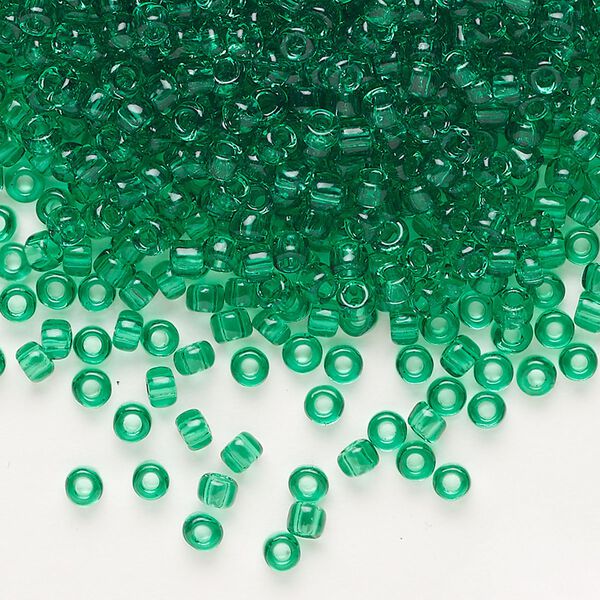 Seed bead, Dyna-Mites™, glass, transparent jade green, #8 round. Sold per 1/2 kilogram pkg. image number 0