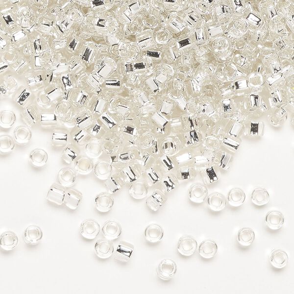 Seed bead, Dyna-Mites™, glass, silver-lined translucent clear, #8 round with square hole. Sold per 1/2 kilogram pkg. image number 0