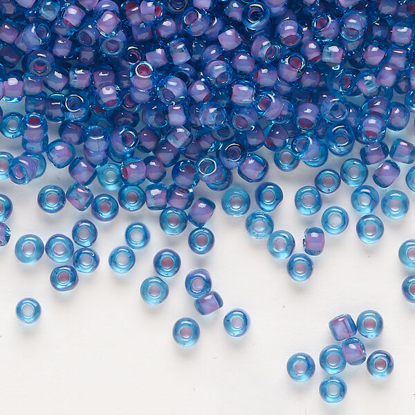 Seed bead, Dyna-Mites™, glass, translucent inside color blue lilac, #8 round. Sold per 1/2 kilogram pkg. image number 0