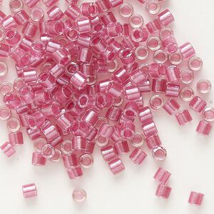 Seed bead, Delica®, glass, pkg/50g, #8 round, translucent peony pink-lined luster crystal clear (DBL-0902).