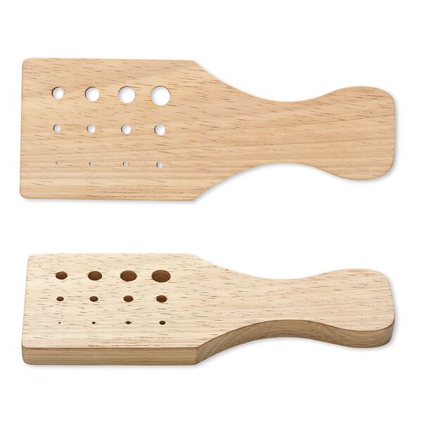 Draw plate, rubberwood, 6 x 2-1/4 x 1/3 inch paddle with 12 graduated 1-8mm holes. Sold individually. image number 0