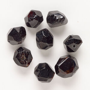 Garnet 1pkg8, faceted nugget bead, medium