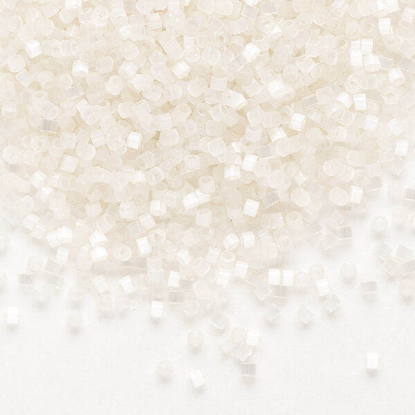 Seed bead, Delica®, glass, pkg/7.5g, #11 round, opaque silk satin glazed luster antique ivory (DB-0673). image number 0