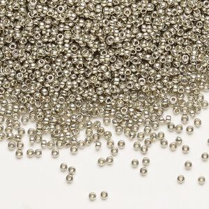 Seed bead, Miyuki, glass, pkg/250g, #15 rocaille, Duracoat® opaque galvanized light pewter, (RR-4221).