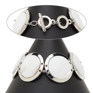 Bracelet, freshwater pearl shell (bleached) / silver-coated plastic / silver-plated steel / "pewter" (zinc-based alloy), white, 28mm flat round, 7 inches with toggle clasp. Sold individually.