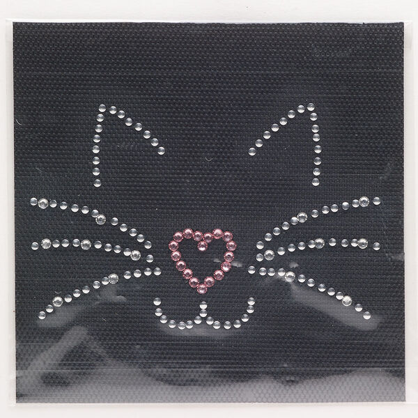 Iron-on transfer, silver and pink, pkg/1, 4x2-1/2 inch cat face with heart-shaped nose. image number 0