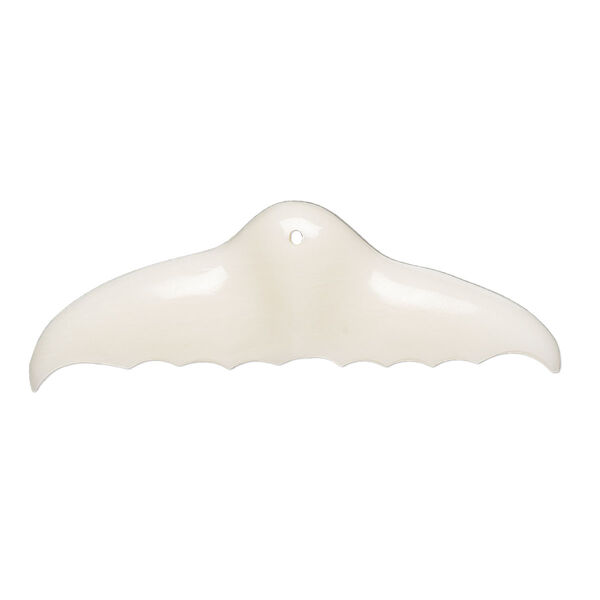 Focal, bone (bleached), 47x17mm hand-cut single-sided carved whale tail, Mohs hardness 2-1/2. Sold individually. image number 0