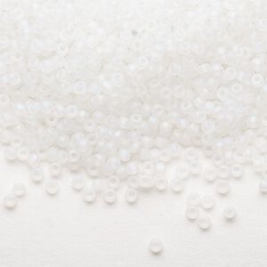 Seed bead, Dyna-Mites™, glass, pkg/1/2kg, #11 round, translucent frosted rainbow white, (4FAB 11/0 RR).