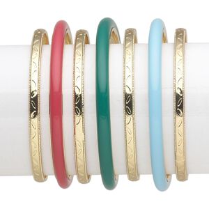Bracelet, bangle, resin and gold finished-steel, light blue / green / dark pink, 5-6mm wide, 8 inches. Sold per 7-piece set.