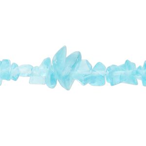 Bead, matte glass, translucent aqua blue, small to extra-large chip. Sold per 30-inch strand.