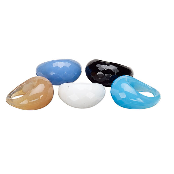 Ring, lampworked glass, assorted colors, 16mm wide faceted, size 8. Sold per pkg of 5. image number 0