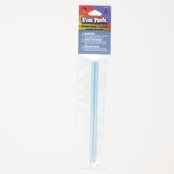 Crochet hook 1pkg2, plastic, blue, 5-1/2 inches with 4mm hook. image number 0