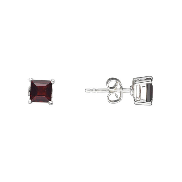 Earstud, garnet (natural) and sterling silver, 6mm with 5mm faceted square and post. Sold per pair. image number 0