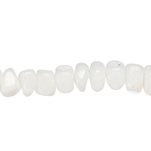 Bead, Malaysia "jade" (quartz) (natural), medium chip, Mohs hardness 7. Sold per 15-inch strand. image number 0