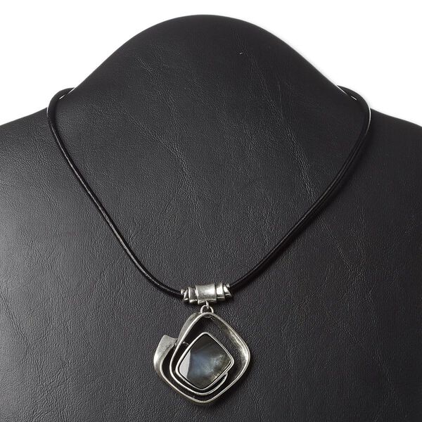 Necklace, leather / black lip shell (natural / dyed) / antique silver-plated "pewter" (zinc-based alloy) and steel, 42x41mm twisted diamond, 16 inches with 3-inch extender chain and lobster claw clasp. Sold individually. image number 0