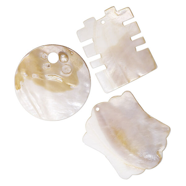 Focal mix, mother-of-pearl shell (natural), 65mm-73x60mm rounded fancy rectangle / scalloped rectangle / round, Mohs hardness 3-1/2. Sold per pkg of 3. image number 0