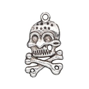 Charm, antiqued silver-finished "pewter" (zinc-based alloy), 26x19mm single-sided skull and crossbones. Sold per pkg of 10.