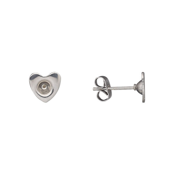 Earstud, stainless steel, 8mm heart with PP32 chaton setting. Sold per pkg of 5 pairs. image number 0
