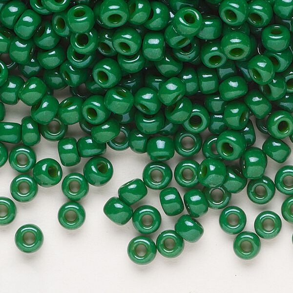 Seed bead, Miyuki, glass, pkg/25g, #6 rocaille, opaque outside dyed green, (RR-1481). image number 0